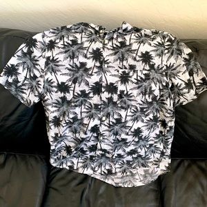 Beach/Summer Button Down Polo (XL)